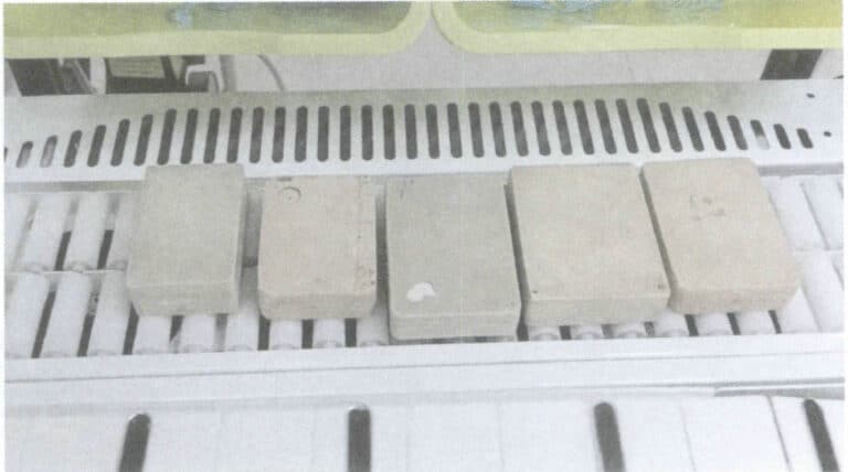 Figure 3-26 Mold Cooling