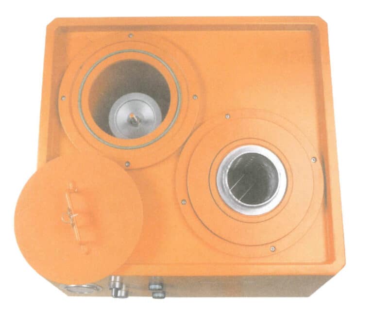 그림 7-3 진공 흡입 주조기