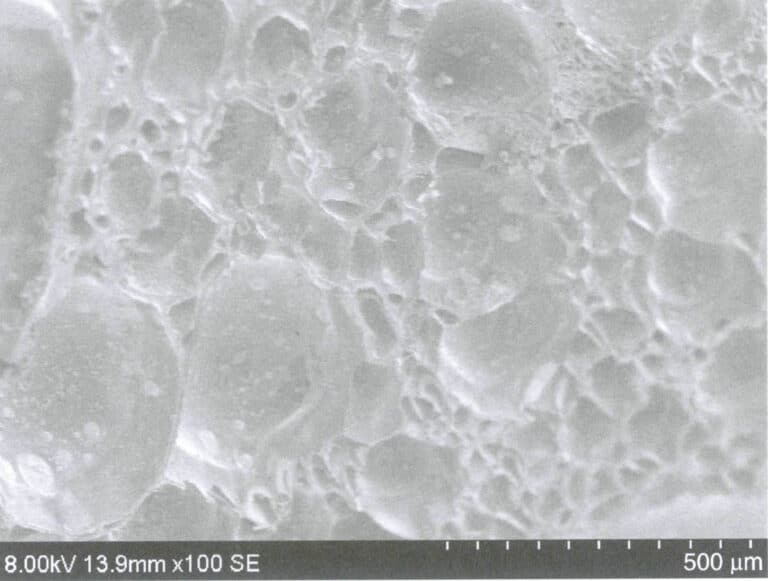 그림 7-24 도가니 내벽의 기포 형태
