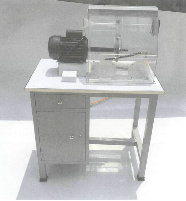 Figura 8-7 Macchina per la lucidatura delle materozze