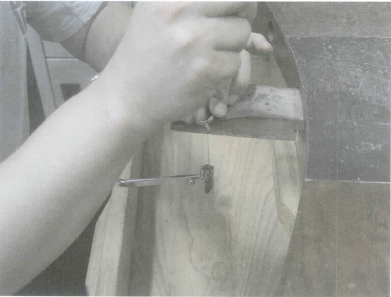 Figura 8-26 Taglio del canale di colata