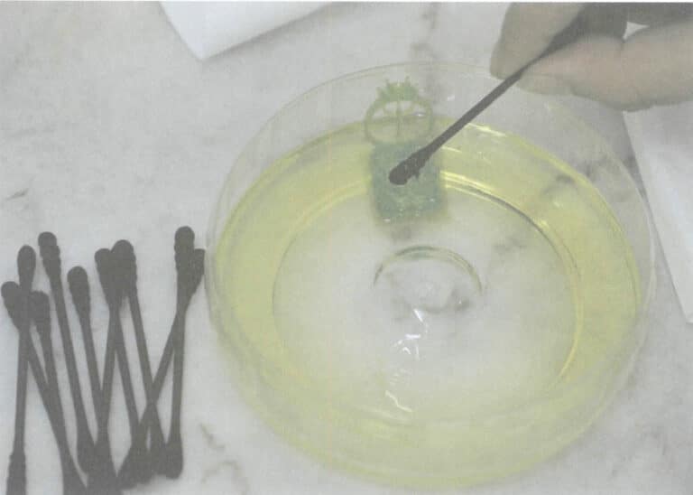 Figura 1-21 Limpeza do modelo em branco