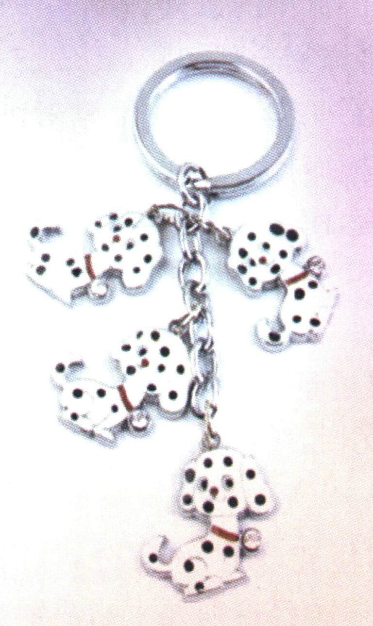 Lead-tin alloy keychain