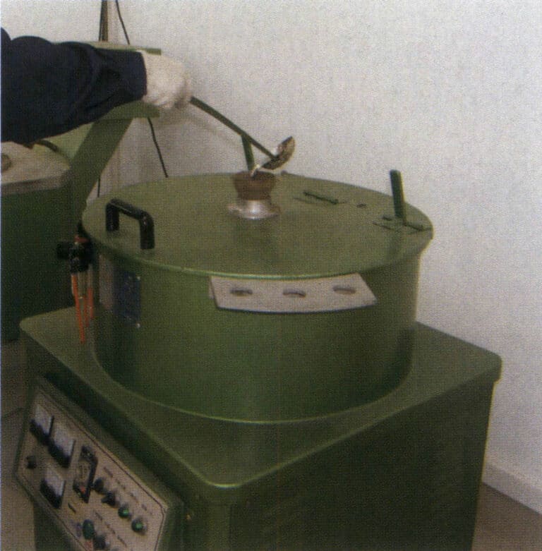 Figure 4-22 Centrifugal Pouring