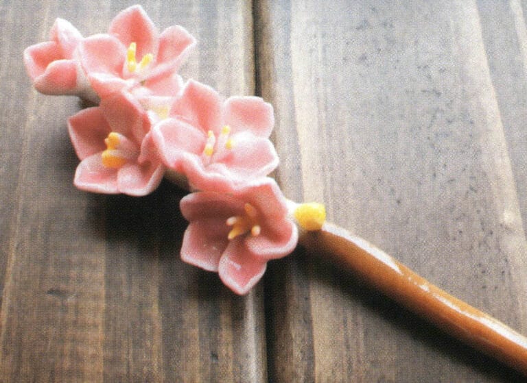 Ceramic Hairpin