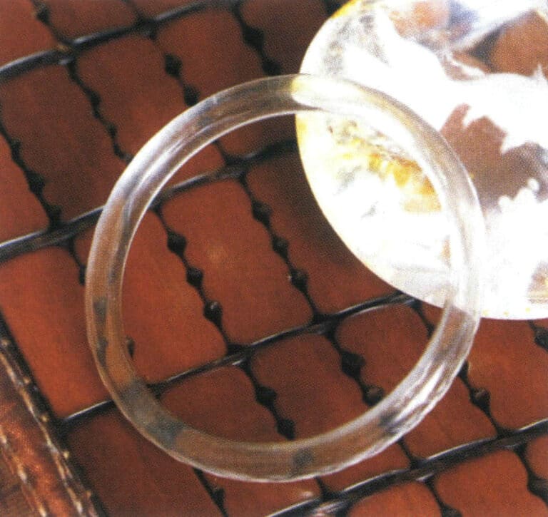 Glass bracelet
