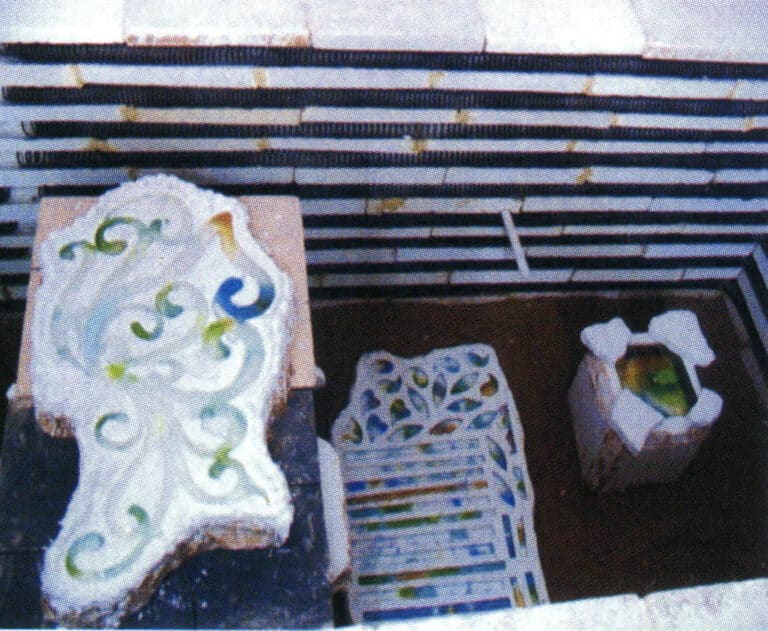 Figure 8-19 Kiln-fired cast colored glass craft ornaments