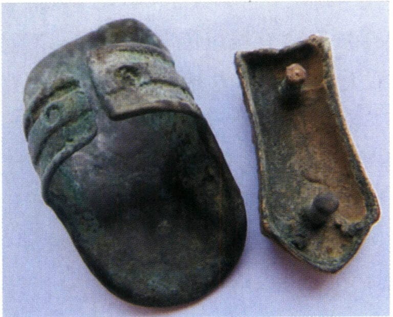 Bronze bracelet from the Han Dynasty