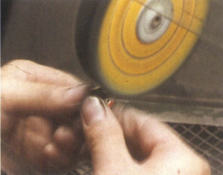 Figure 2-36 Cloth Wheel Polishing