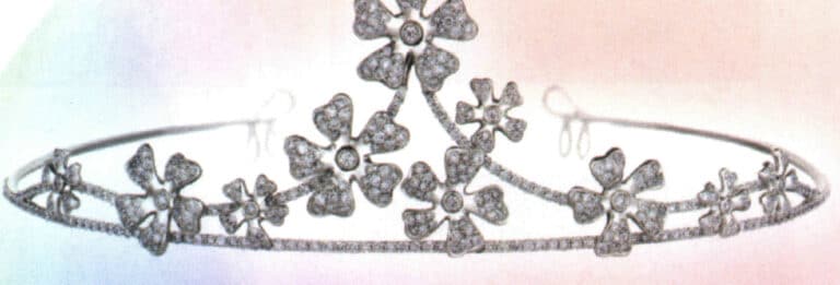 Lead-tin alloy rhinestone crown