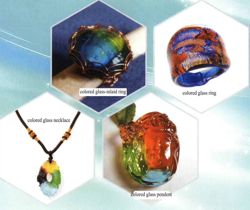 colored glass-inlaid ring