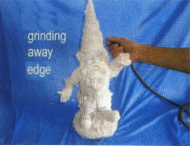 Figure 9-4 Trimming of the raw blank