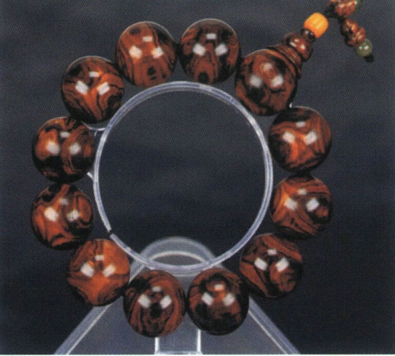 Bracelet made of Hainan Huanghuali