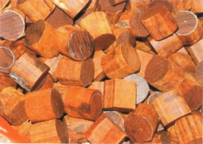 Figure 10-6 Sawing and Cutting Material