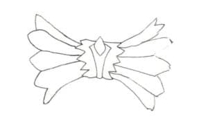 Step 01 Start from a partial section and sketch the bracelet’s central structure with a pencil.