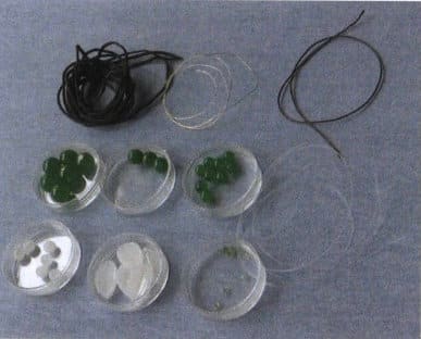 Figure 5-11 Preparation of materials for the Green and White Romance Necklace