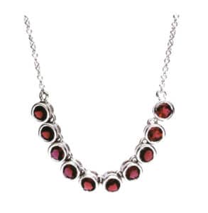 Necklaces are decorative items for the neck, and different materials, shapes, and colors of necklaces can express different aspects of a woman's personality, such as status, cultivation, and preferences. Necklaces include many types, such as scarves, bow ties, collar flowers, and pendants, while jewelry necklaces mainly consist of necklaces, pendants, and sweater chains. These accessories that hang around the neck are dynamic and spatial, giving a sense of lightness and can express the image and temperament of the wearer.