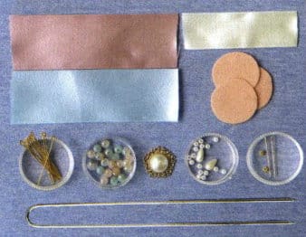 Figure 6-35 Preparation of Materials for the Oriole’s Bloom Hairpin