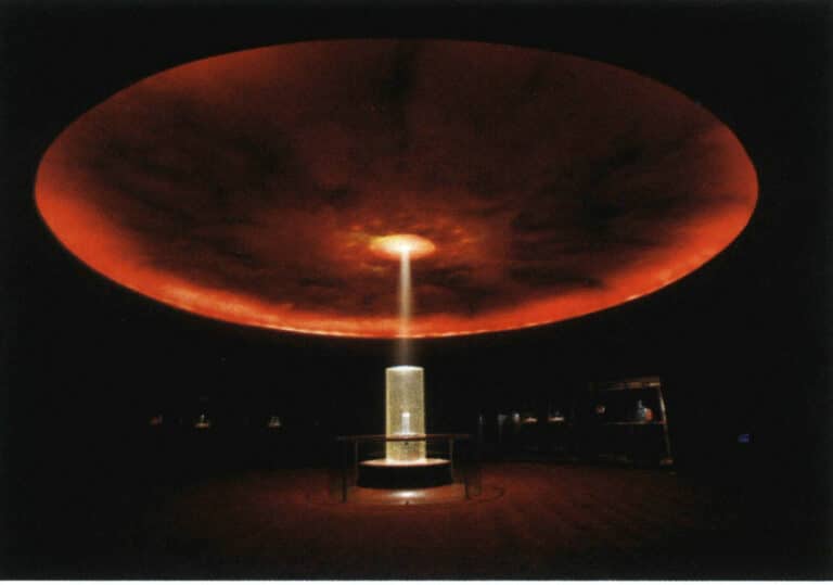 Figure 1-17 "Sun God Bird" Display