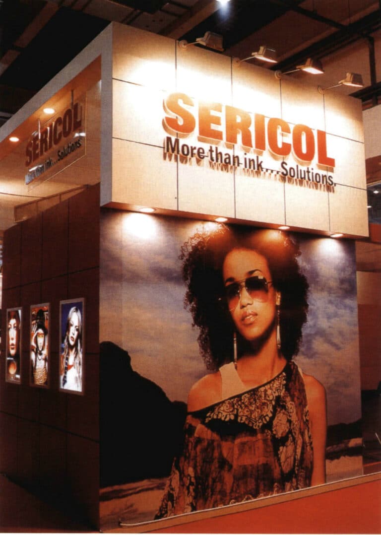 Figure 1-70 Large Commercial Theme Poster