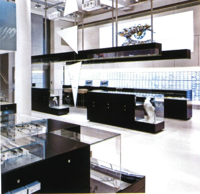 Figure 2-25 Red blocks create a festive atmosphere