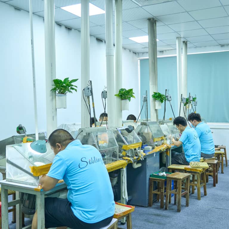jewelry factory polishing