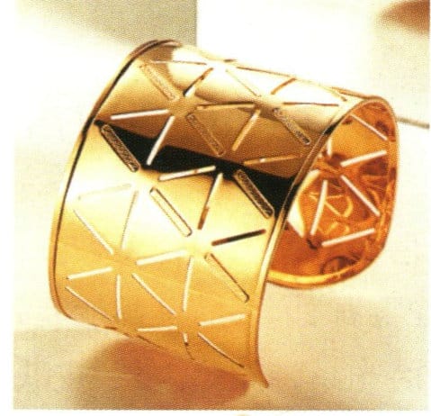 K gold bangle