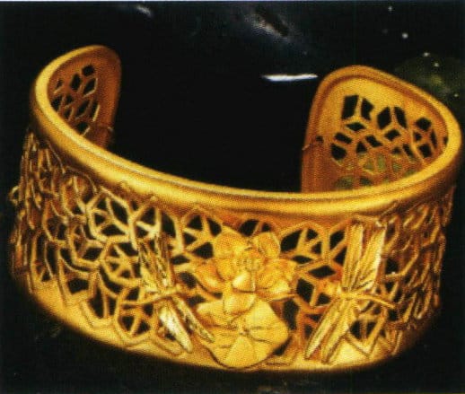 Gold bracelet