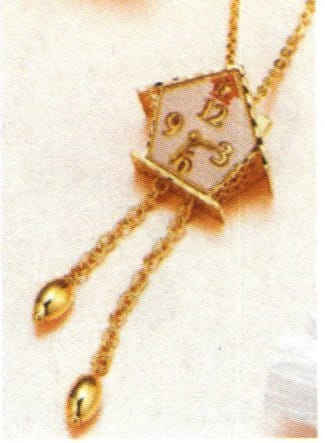 Clock pendant
