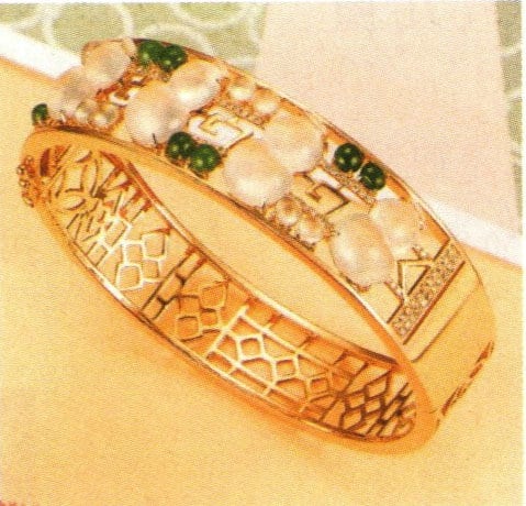 Jade bangle