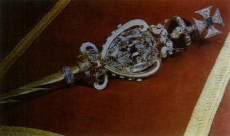Figure 5-4 The British royal sceptre set with the Cullinan I (Star of Africa) diamond