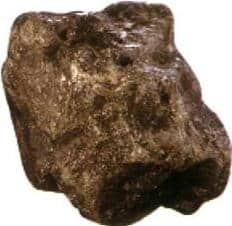 Figure 5–56 Unnamed exceptionally large diamond (1,138 ct)