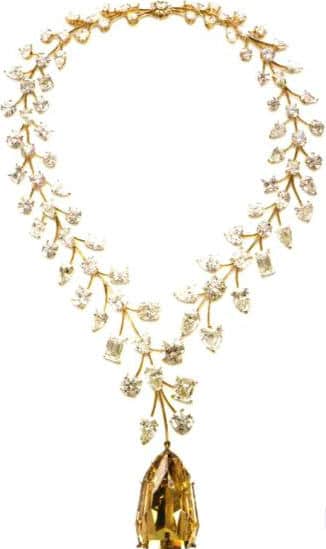 Figure 5-58 Incomparable diamond necklace