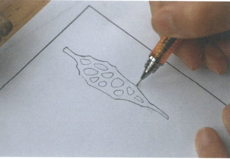 Figure 7-12 Outlining the design