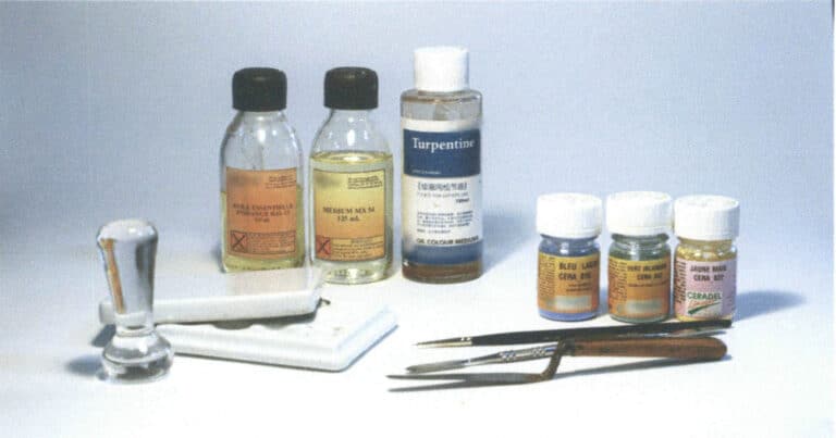 Figure 8-6 Tools and materials for preparing the glaze