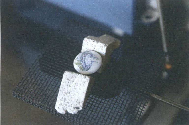 Figure 8-26 Glaze not fully matured