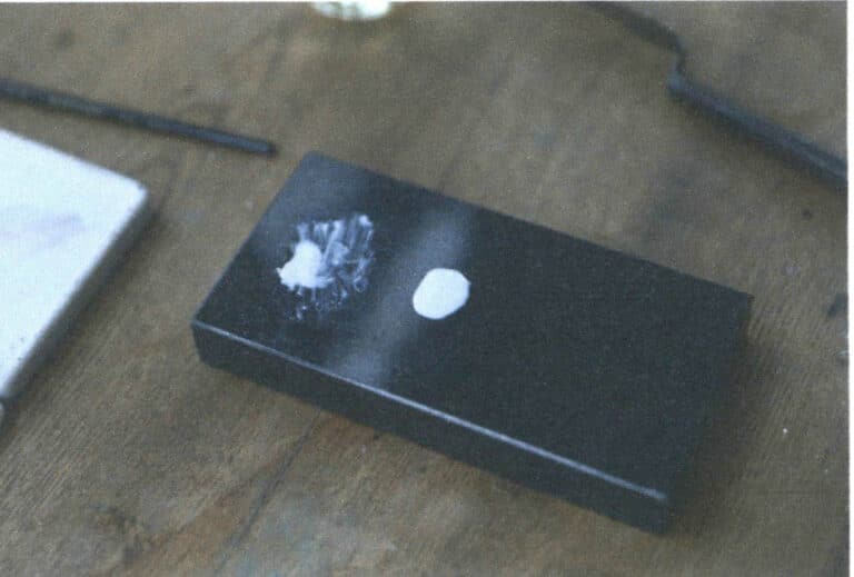 Figure 8-44 Divide a portion of the prepared glaze