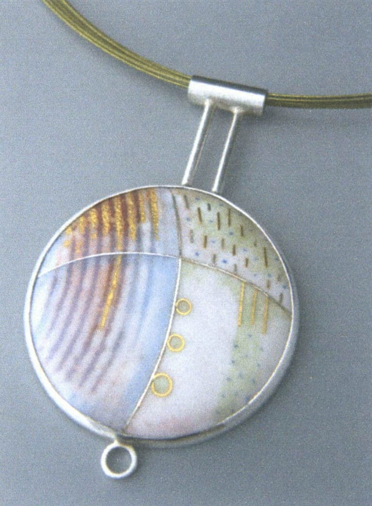 Figure 10–24 Winter Pendant