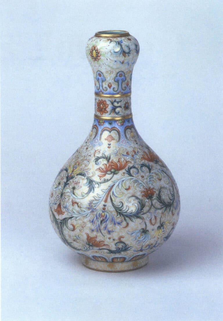 Figure 1–3 Cloisonné-style porcelain vase