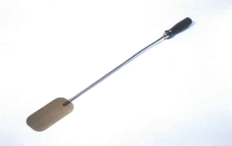 Figure 2-21 French-made firing spatula