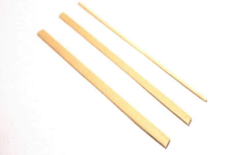 Figure 2-41 Three sizes of bamboo glaze spatulas