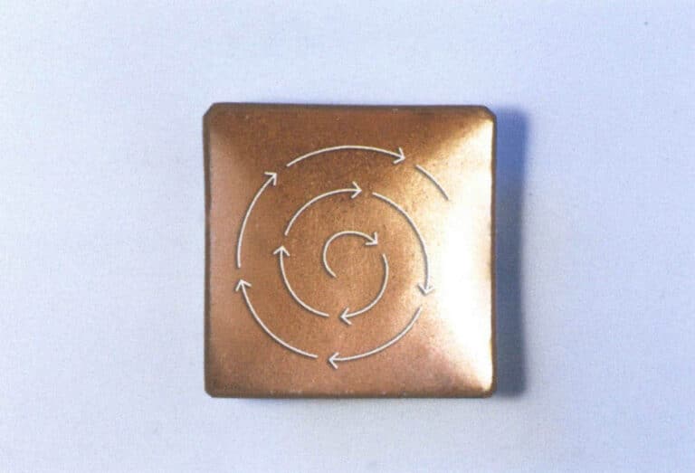 Figure 4–22 Direction for applying the glaze