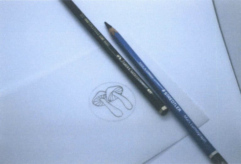 Figure 4–35 8B pencil and tracing paper