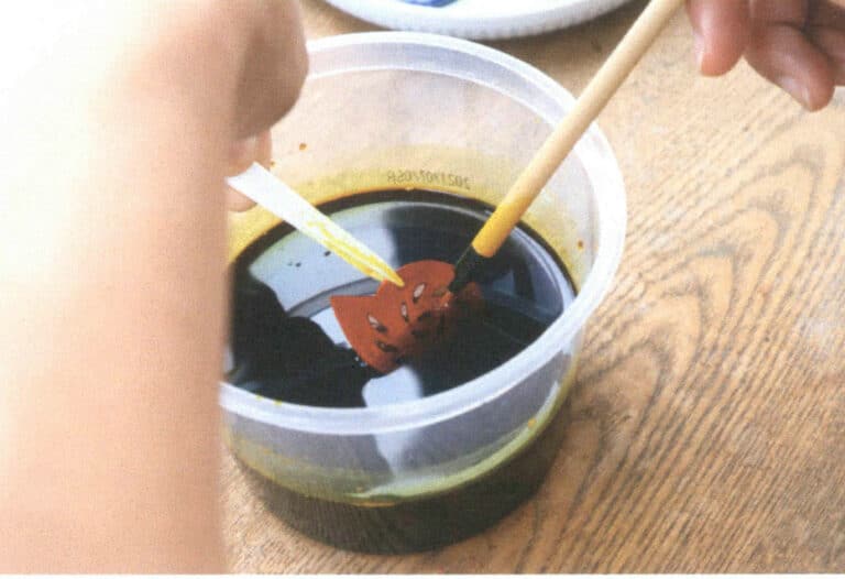 Figure 6–11 Checking the etching depth