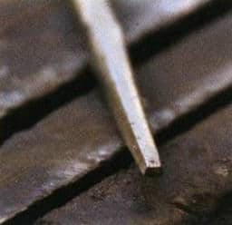 Figure 3-19 Trapezoidal embossing chisel