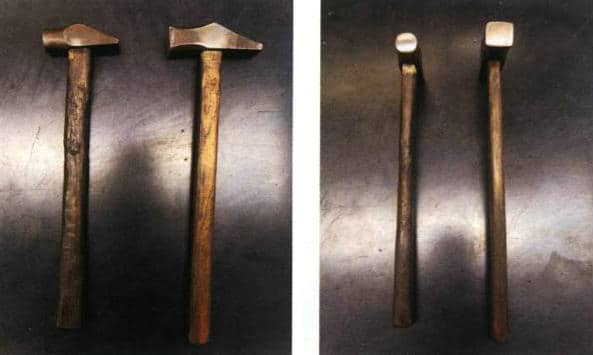 Figure 3–47 Square-headed hammer, round-headed hammer