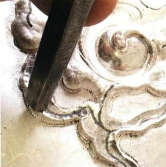 Figure 5-28 Large embossing chisel shaping