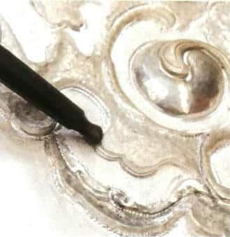 Figure 5-32 Small embossing chisel for trimming