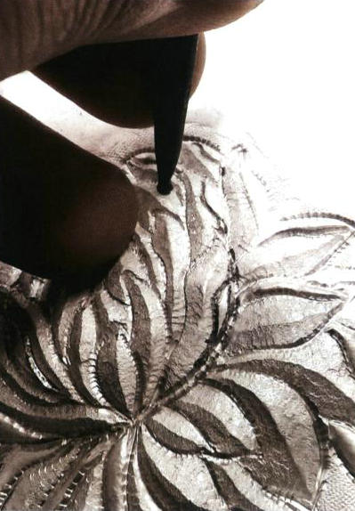 Figure 5-59 Small embossing chisel for embossing